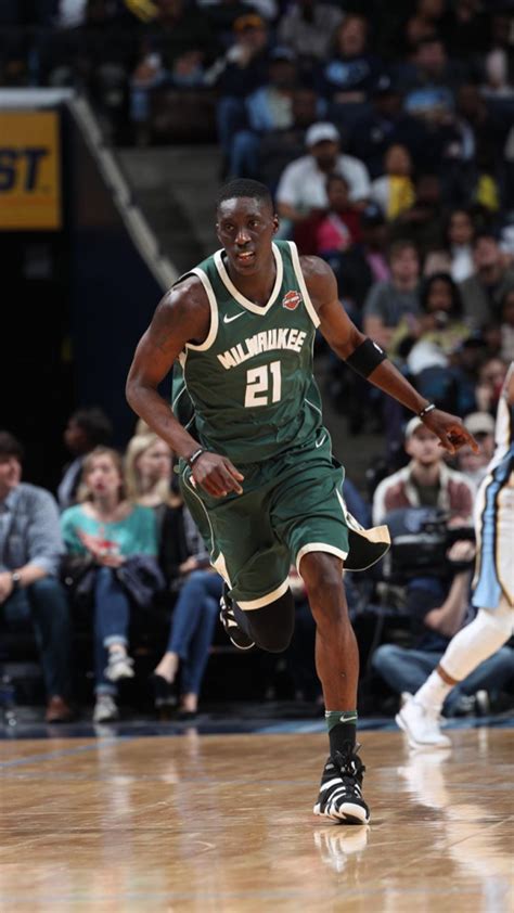 tony snell networth|Tony Snell Bio: Stats, Contract, Wife, Career & Net。